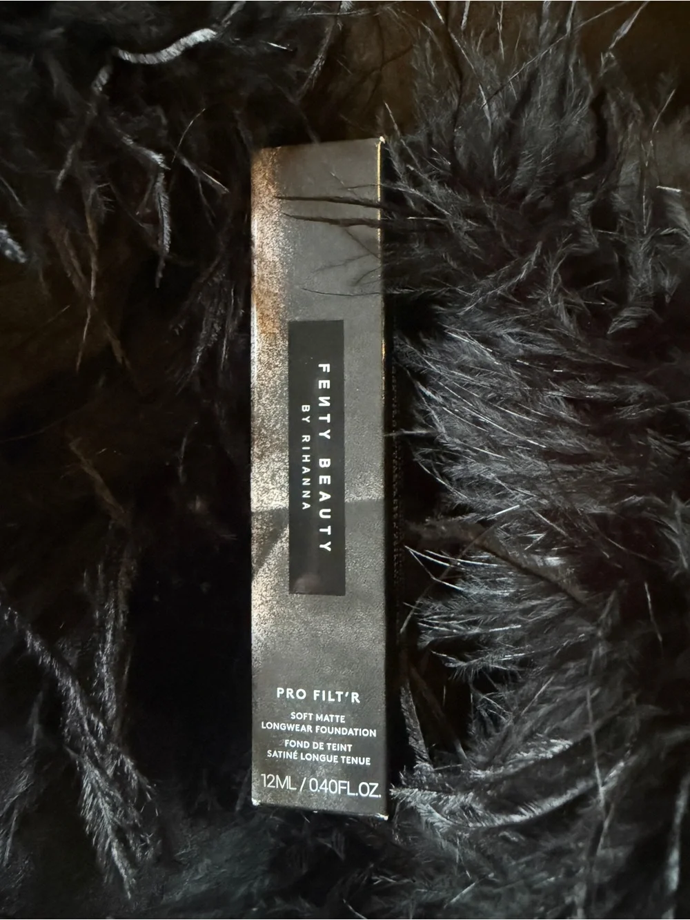 FENTY BEAUTY Pro Filt'r Soft Matte Foundation in shade 240